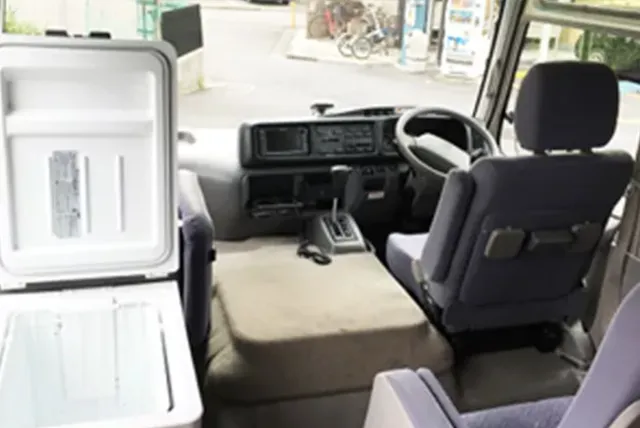 小型バスの車内設備