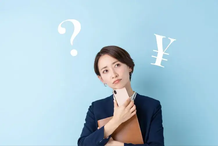 悩む女性