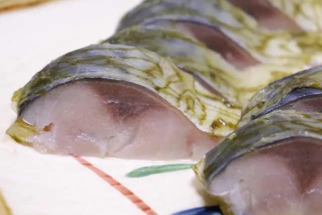 しめさば