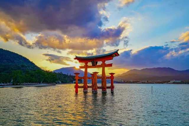 厳島神社
