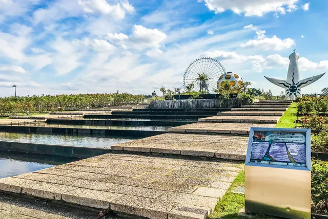 大阪の観光スポット・万博記念公園と太陽の塔