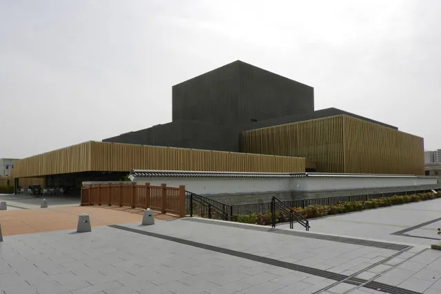 高槻城公園芸術文化劇場