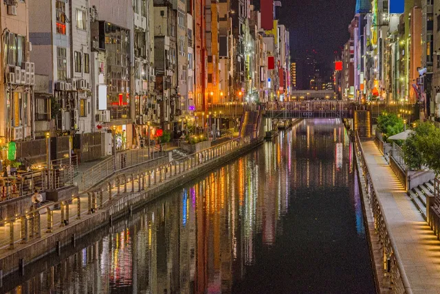 夜の道頓堀