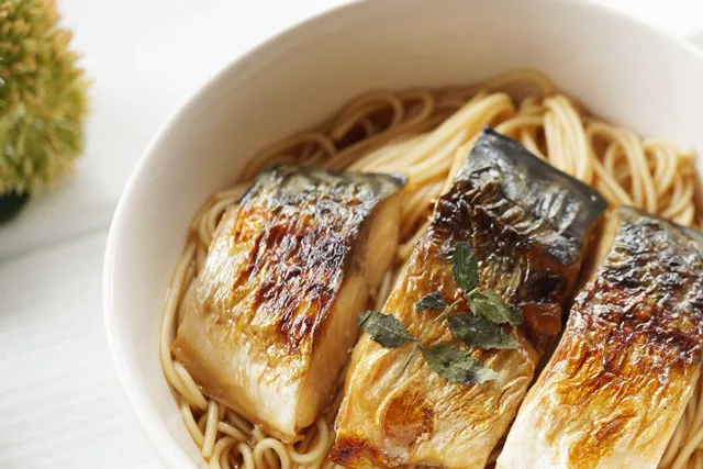 焼き鯖そうめん