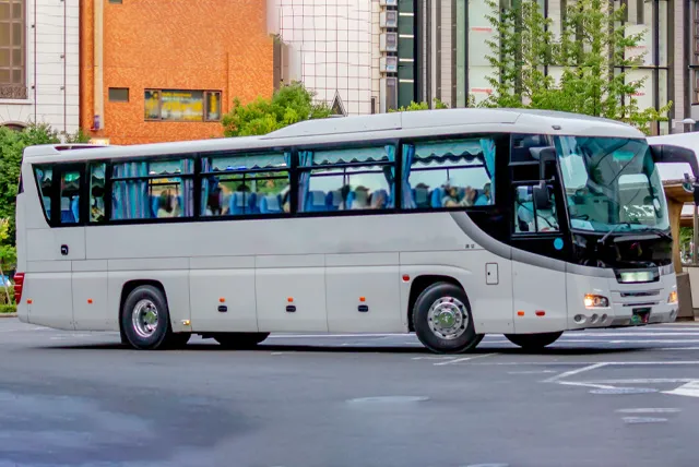 貸切大型バス
