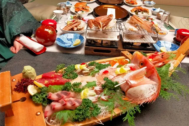 屋形船ランチクルーズ