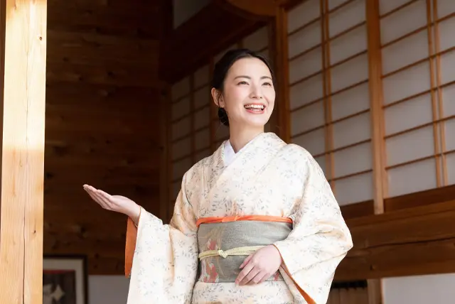 旅館の女将